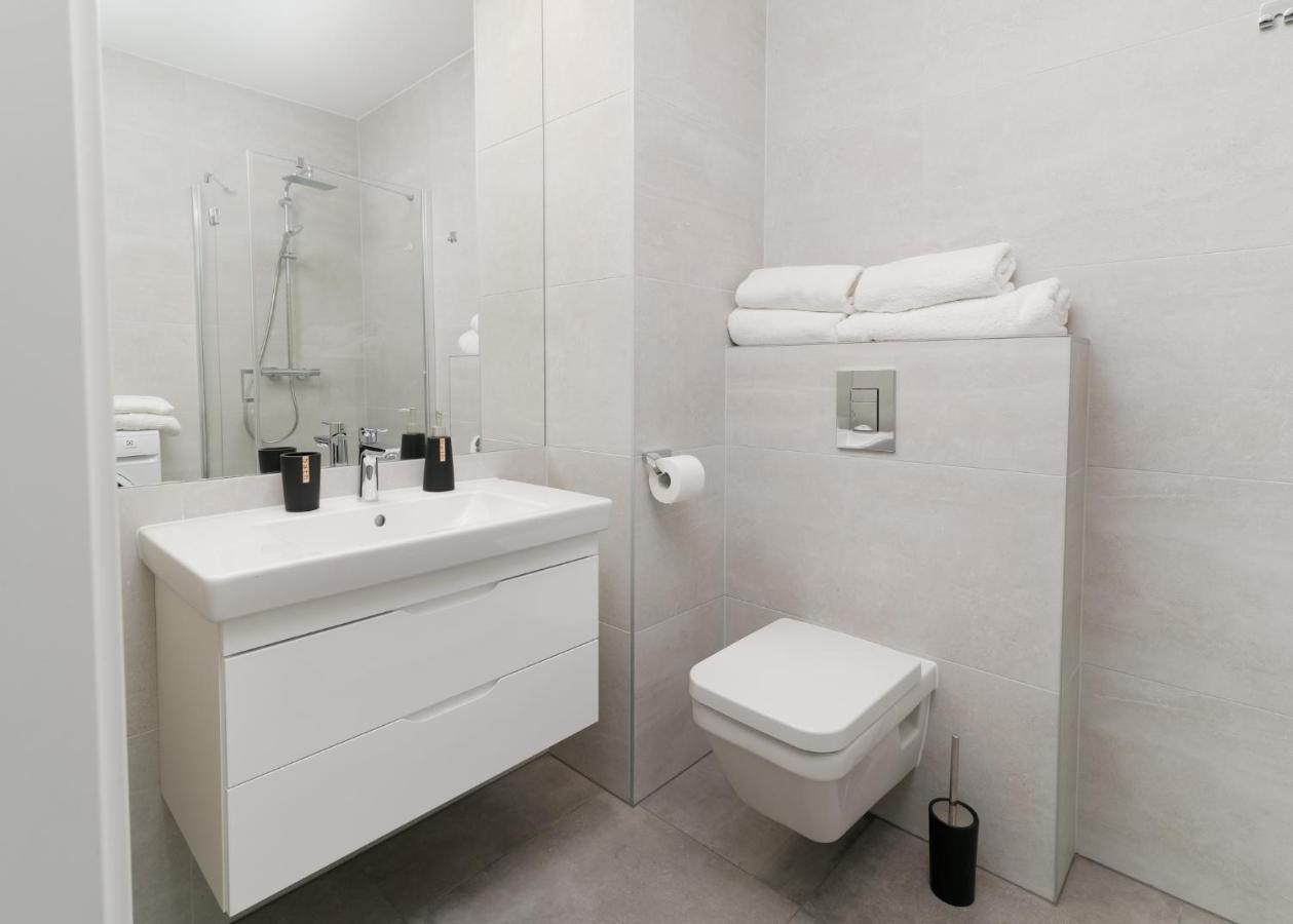 Apartamenty Forest - Nadmorskie Tarasy D409 Kolobrzeg Exterior photo